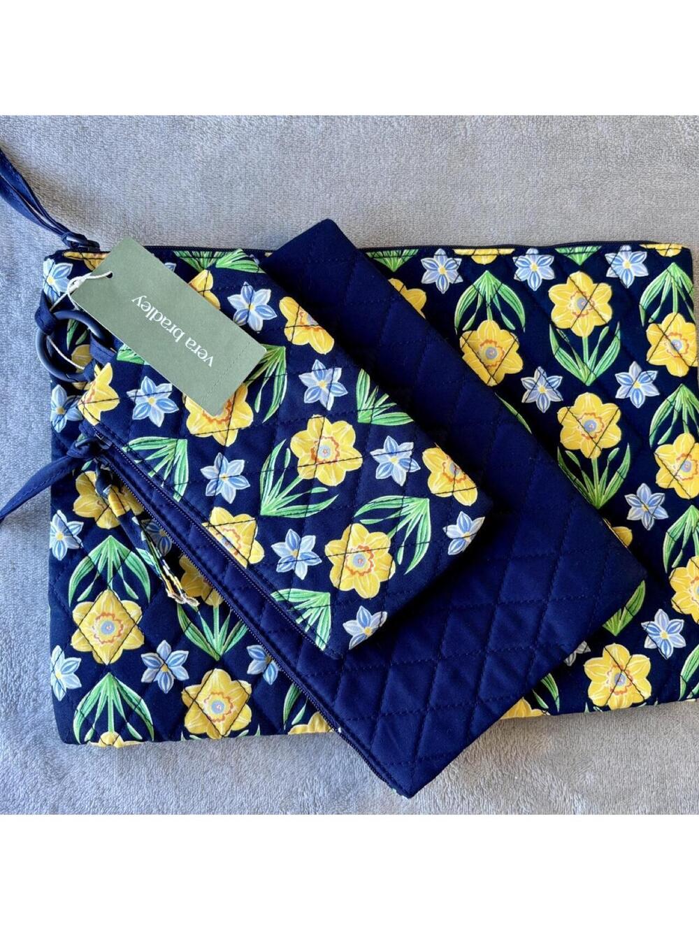 Vera Bradley 3 Pouch Organizer Daffodils / Navy Blue New with Tags (NWT)